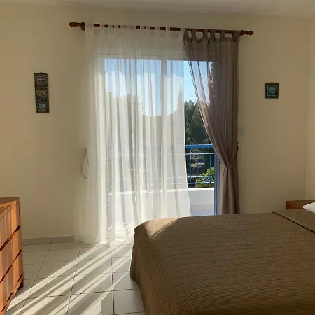 Iris Village 2br Town House *