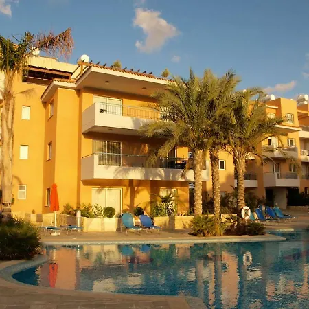 Iris Village 2br Town House *